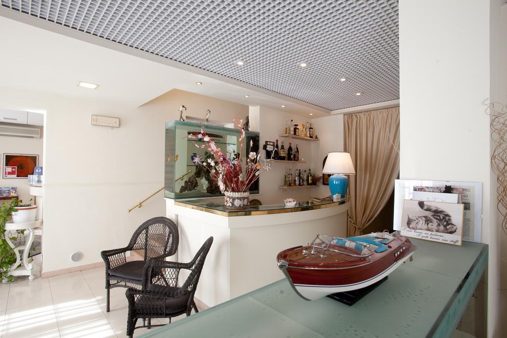 Hotel Il Gatto Rapallo Bagian luar foto